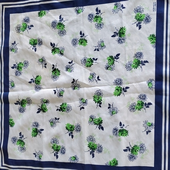 Robinson Golluber VTG scarf white and navy  floral approx 21 X 21 - Picture 1 of 6